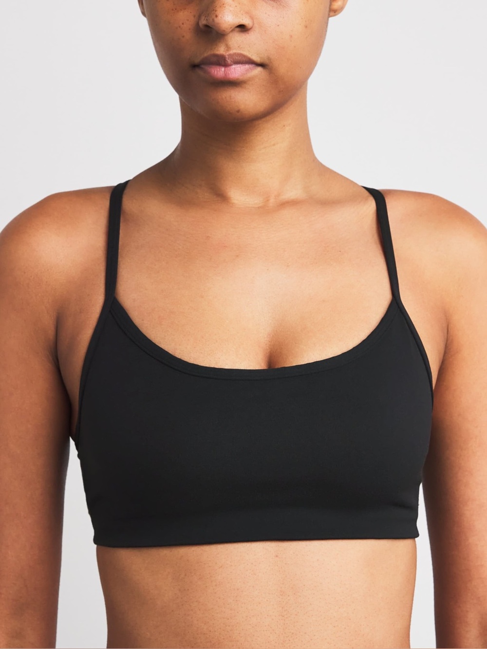 GAP GapBody Black Strappy Racerback Sports Bra Size Medium Yoga Athleisure Gym